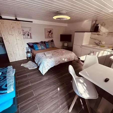 Διαμέρισμα Studio Familial Proche Bains De Saillon
